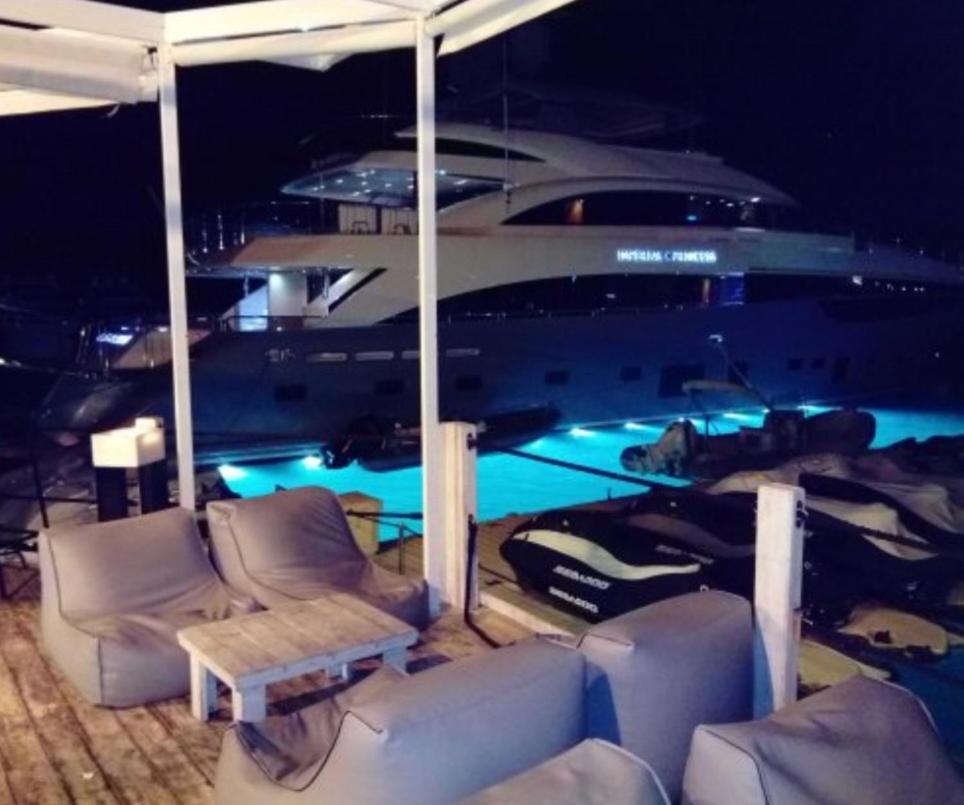 Apartamento En Lujoso Puerto Deportivo Алтеа Екстер'єр фото